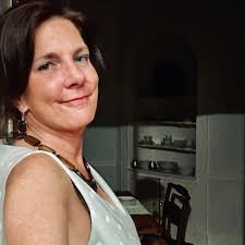 Favorite lake shops and gift shops in Clarksville?