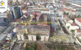Ziua De Cluj Se Montează Acoperișul Pe Noul Sediu Al Băncii Transilvania