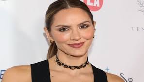 Katherine McPhee says that she couldn't secure 'A Place In The Recording  Industry' after 'American Idol'