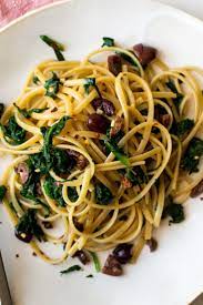 Fastest Pasta With Spinach Sauce Recipe Recipe In 2021 Spinach Pasta Nyt Cooking Pasta