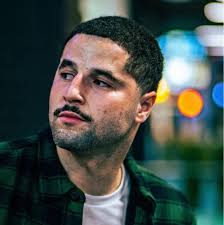 Jeffrey Morel's Instagram, Twitter & Facebook