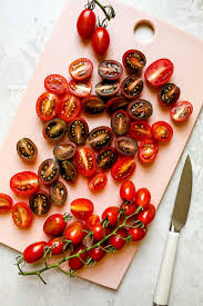 2,000 calories a day is used for general nutrition advice. The Easiest Slow Roasted Cherry Tomatoes 5 Ingredients Pwwb
