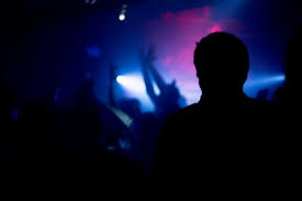 Kidumbaki tanga mauno / utapenda cheki wanaume wa tanga. Razia Tempat Karaoke Di Makassar Polisi Dapati Wanita Bugil Miras Dan Badik