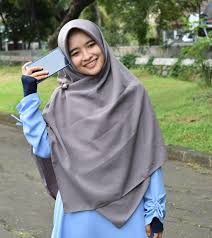 Berikut video gaya hijab 2017. Trik Memilih Model Baju Muslim Untuk Remaja Berhijab Id