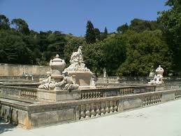 Also at nîmes in the gard, i'm posting this photo taken at the jardin de la fontaine, i had a nice work to remove the walkers. Jardins De La Fontaine Wikipedia