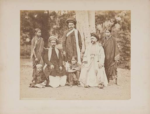 EDWARD TAURINES - Set of 3 Photographs Showing Group of Native People of Bombay @ | StoryLTD