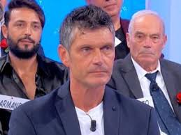 La scelta di roberta a uomini e donne è samuele carniani, video e reazioni dopo la puntata di oggi. Trono Over Confessioni Intime E Storie Bollenti Samuel Contro Tutti Caos Armando