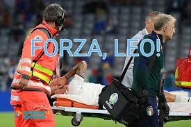 Una volta che ero a una visita per il piede rotto parlai con una persona che aveva avuto una rottura del tendine d'achille. Tfy3du6puuiepm