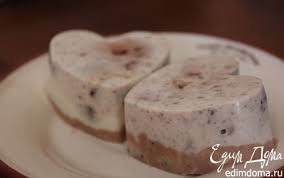 торт без выпечки из печенья и сметаны с желатином Tvorozhnyj Desert Zhele Ingredienty Smetana Zhelatin Pechene Shokoladnoe Recept Deserty Idei Dlya Blyud Deserty Bez Vypechki