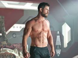 Tall, muscular and exceptionally handsome, australian actor chris hemsworth became a star in the u.s. Chris Hemsworth Receives The Highest Praise Bullfrag