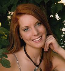 Danielle Heath's Instagram, Twitter & Facebook