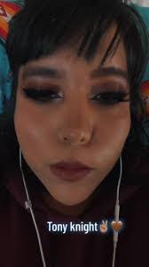 Ashley Twine's Instagram, Twitter & Facebook