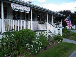 Gourmet Garden Gifts Of Great Taste In New London Nh Gourmet Garden Lake Sunapee Garden Gifts