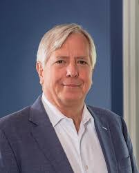 Bob Langan's Instagram, Twitter & Facebook