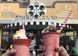 Universal Studios Hollywood Food Guide Universal Studios Hollywood Hollywood Food Universal Studios Food