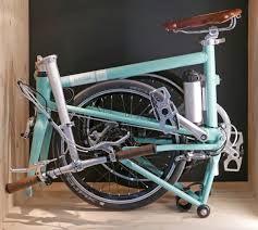 Bfs2017 Split Downtube Ahooga Folds Up Tight Light With 20 Wheels An E Bike Option Dengan Gambar Sepeda