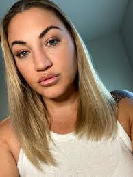 Sheila Hardin's Instagram, Twitter & Facebook