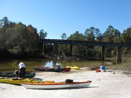Blackwater river is a pristine river and wildlife adventure through the lazy river canal along the florida/alabama border. Blackwater River Paddling Tate S Hell And Blackwater River State Forests
