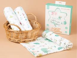 How to Use Baby Swaddle Blankets Effectively?
