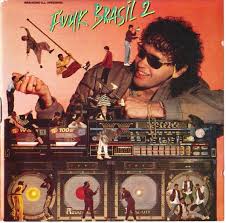 A música foi regravada por alaíde costa, no ano de 1976, e interpretada por milton nascimento ao lado do parceiro wagner tiso em espetáculo realizado na suíça em 1981. Lp Funk Brasil 2