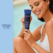 Amazon.com: Mimosa Lane Head-to-Toe Hydrating Sunscreen for Face and Body,  Broad Spectrum SPF 45, Daily Moisturizer with Anti-Aging Hyaluronic Acid  and Vitamin C, Water Resistant, Fragrance-Free, Vegan, 5.1 oz : Beauty &