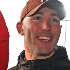 Relieved Fr O'Neill's stay up after thriller with Erin's Own