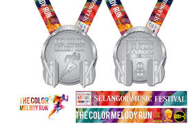 Participants wear white at the starting line and finish the race plastered in color. The Color Music Run 2017 Justrunlah