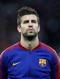 Since he was very young he has been involved with the club and when he was 10 years old he. Gerard Pique Steckbrief Bilder Und News Web De