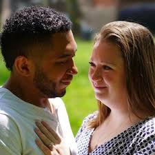 Sarah Gavan and Bryan Kimmons's Wedding Registry