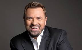 „sa ai o relatie cu ea? cautare. Horia Brenciu Scos Din Minti De Fani Dupa Ce I Au Spus Ca Sotia Lui Este Batrana Ce Le A Scris Artistul Ele Ro
