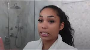 Youtuber Briana Monique receives "BACKLASH" after her comments about "Nappy  Hair"