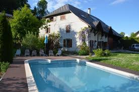 Le hameau du père noël col du mont sion andilly 75 route d'annecy mont sion 74350 andilly tél. Guest House Chambres D Hotes L Oree Des Bornes Evires France Booking Com