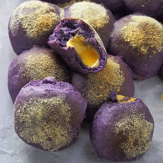 Image of Soft and Fluffy Ube Cheese Pandesal - Kawaling Pinoy