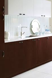 Nouveau Ver These Frameless Cabinets Are Making Waves Thomasvillecabinetry Modern Kitchende Thomasville Cabinetry Frameless Cabinets Cabinet Door Styles
