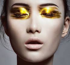 Fall fashion week makeup trends