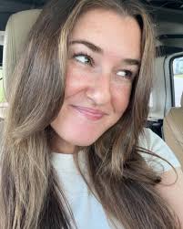 Haley Newton (@halesnewton) • Instagram photos and videos