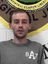Seatbelt violation leads to meth arrests in Crab Orchard