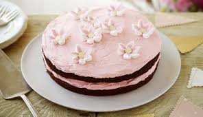 Celebrate the mothers in your life with these delicious and easy mother's day cake recipes and ideas, in flavors like lemon, strawberry, chocolate, and more. Flower Brownie Cake Easy Kids Recipes Betty Crocker