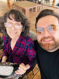 مسلسل ابو جانتي الجزء الأول يعرض على قناة ليبيا الرسمية الساعة 6 م ويعاد 2  بعد منتصف الليل تردد القناة : 11392