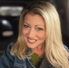 Patsy Starr's Instagram, Twitter & Facebook