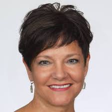 Danielle Seals, Associate Broker