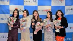 See more of 키즈모델 우빈.서아 on facebook. ìŠ¤íƒ€ê°•ì‚¬ í•œ ìžë¦¬ì— ì‹œì›ìŠ¤ì¿¨ ì˜¬í•´ì˜ ìš°ìˆ˜ ê°•ì‚¬ ì‹œìƒ ë¨¸ë‹ˆíˆ¬ë°ì´