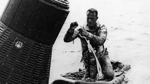 Give praise to the lord, proclaim his name; Sen Space Tv