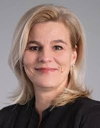 Christine Lemieux's Instagram, Twitter & Facebook