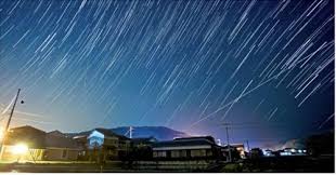 Năm 2019 sẽ là một năm hấp dẫn với người yêu thích quan sát bầu trời với nhiều trận mưa sao băng cũng như. MÆ°a Sao BÄƒng Ä'em 22 4 2020 Lá»›n Nháº¥t NÄƒm MÆ°a Sao BÄƒng Thien Cáº§m