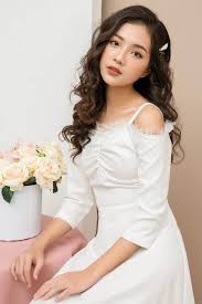 Nhan sắc đời thường ngọt ngào của Diệp 'ngố' (Hương vị tình thân)