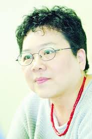 Web-site uproar puts Ho in spotlight