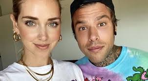 Finita la quarantena i ferragnez si separano: Chiara Ferragni And Fedez In Rome The Incredible Gift For Leone Da Capitale It S Beautiful Archyde