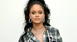 Rihanna, Adele và những nghệ sĩ cấm ông Trump sử dụng nhạc của mình