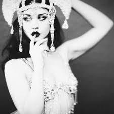 Pin By Olen Pruitt On Editorials Photography Vintage Burlesque Burlesque Photography Fashion